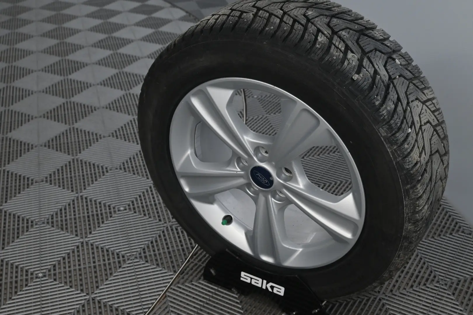 Car Image - 4Nb1WrcWO4nfhkdV2dn3jC