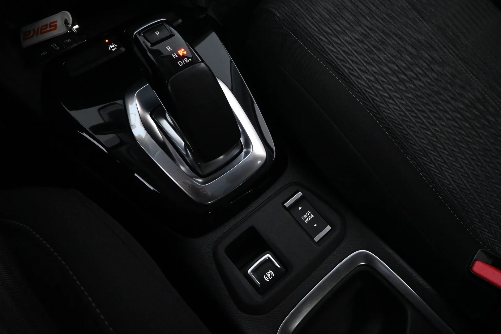 Car Image - 7c6NwhTlk3MP84xzoscvtU