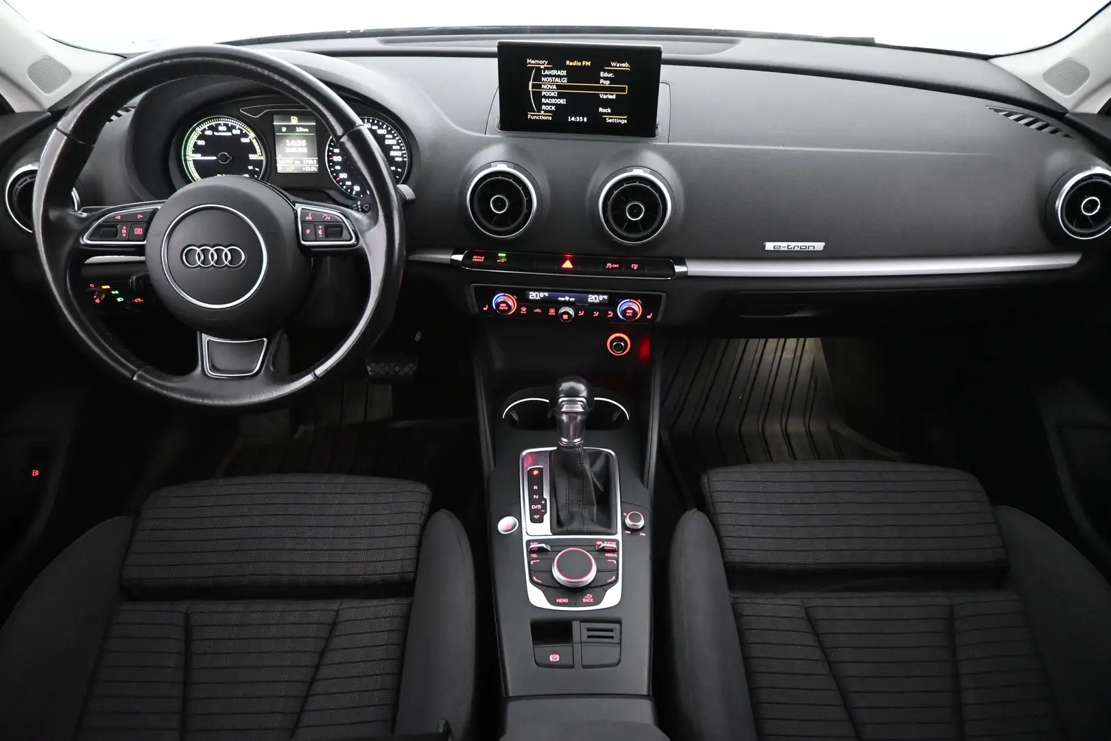 Car Image - 64L6SW3EqkNq2VerSv4jRm