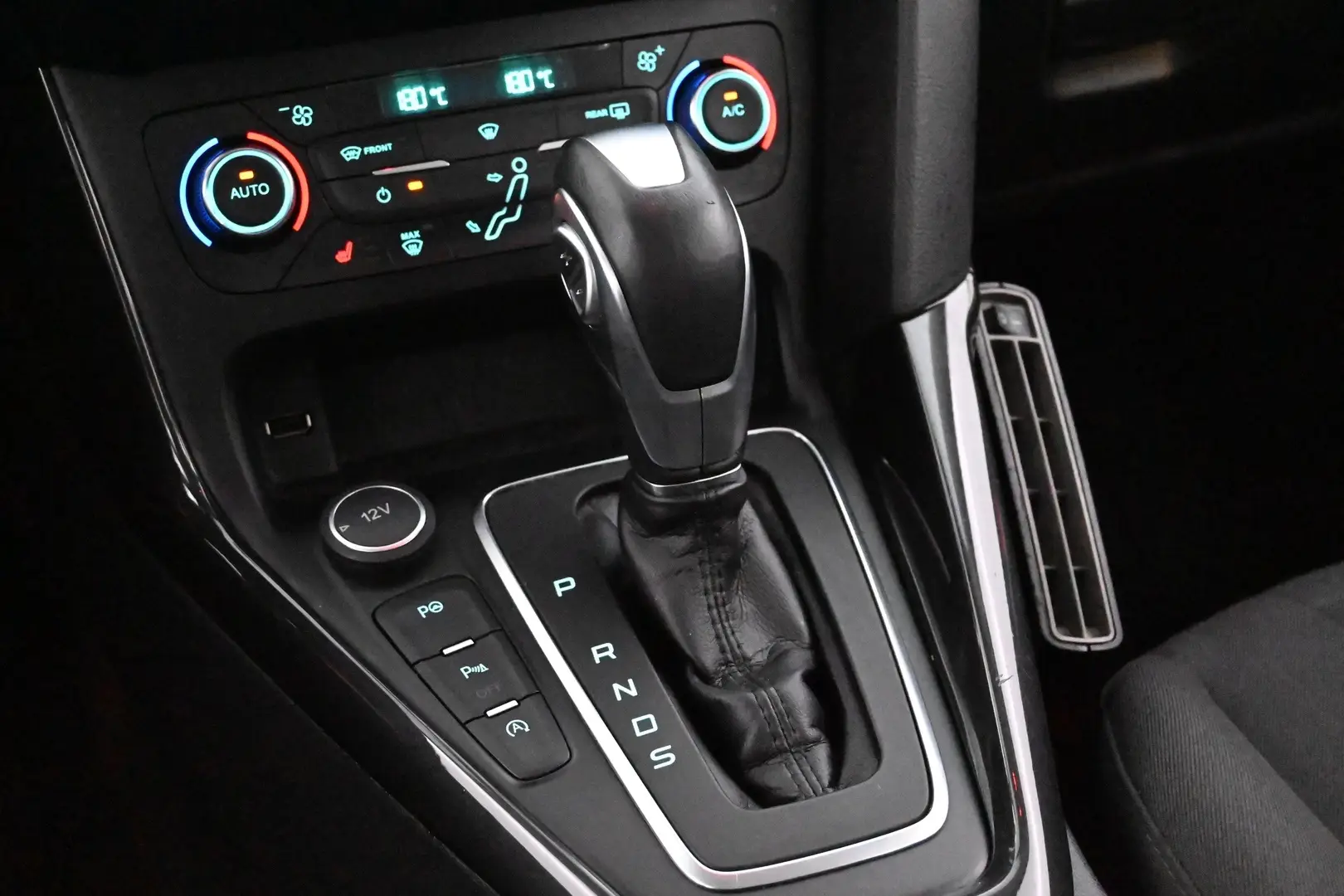 Car Image - 22bCXAed9sLiw6ZuJRp9tP