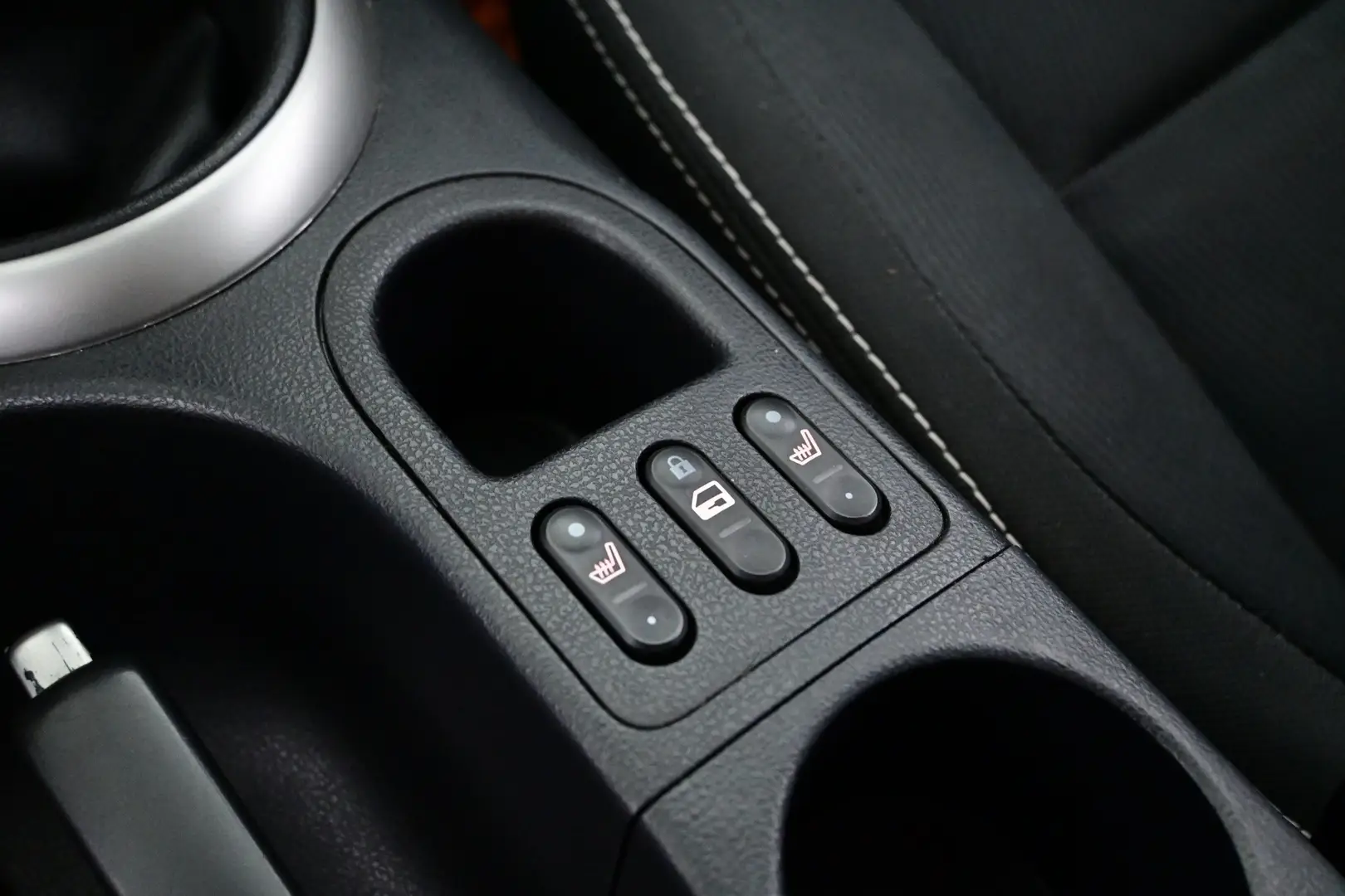 Car Image - 17i5TMwwxzU3sUgJB3Zjp2
