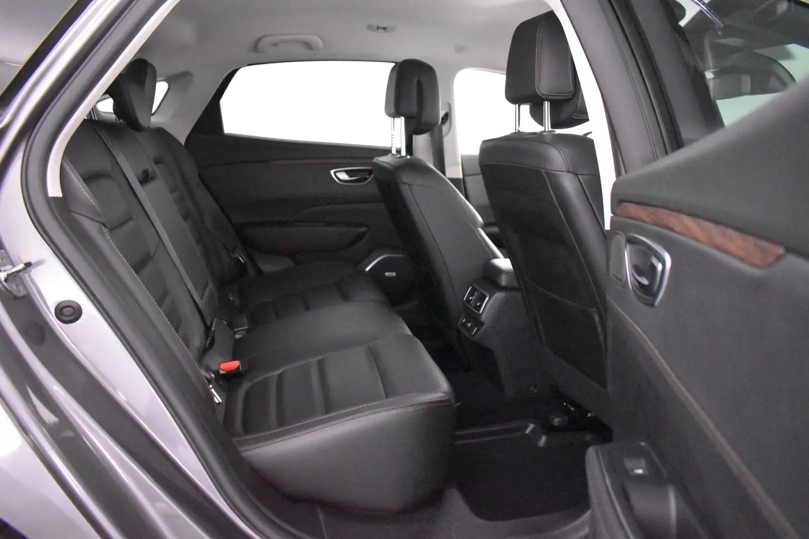 Car Image - 4byVv4psV9AYJoavtK4yWa