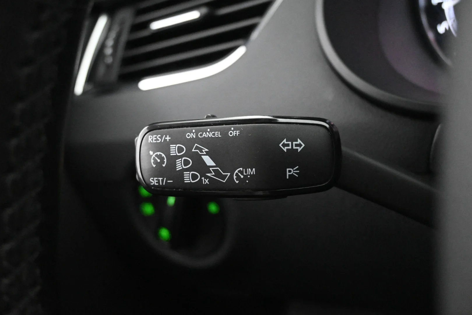 Car Image - 5UxozruUhcRIn5c3jeUMLm