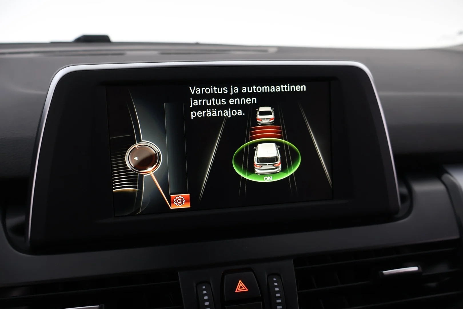 Car Image - 7iBwImM1StrZd9ZzNEe1N2