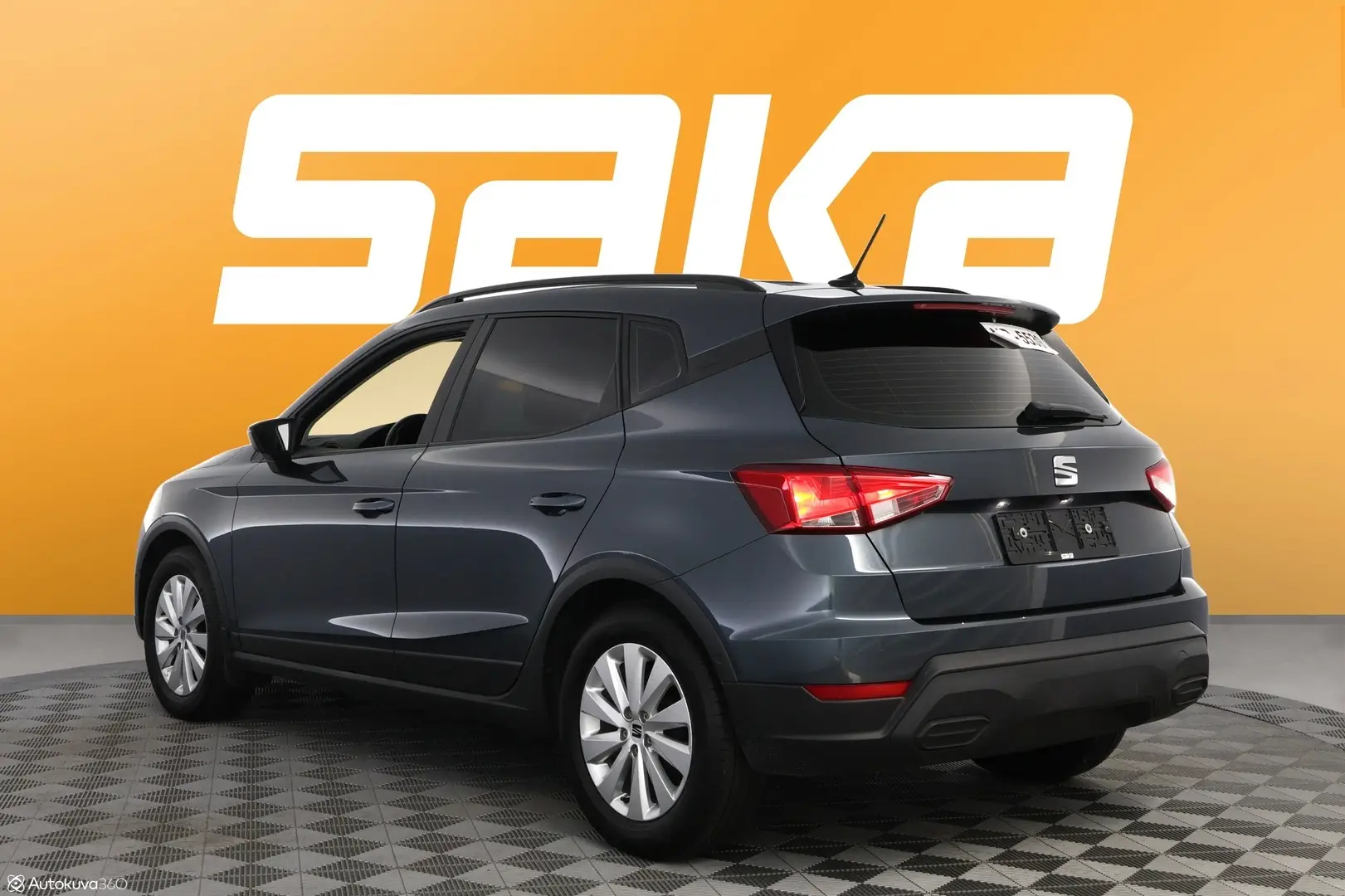 Car Image - 7wnYBNxSlCVZocsAQA8XK7