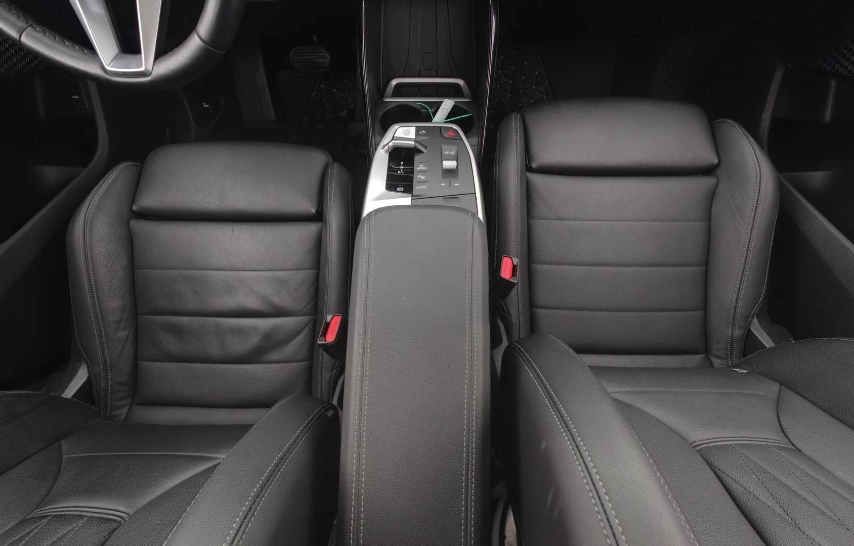 Car Image - 7bk4oTvp6eH3MgJbiqWiLa