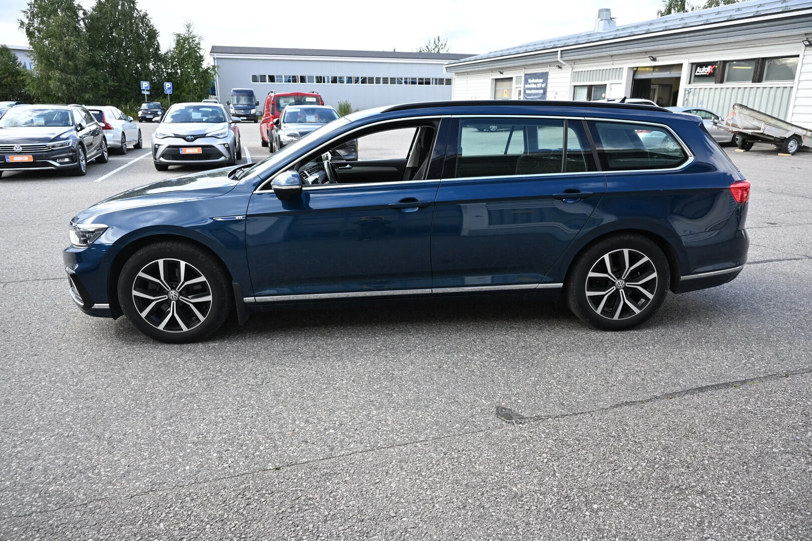 Car Image - 1A4sRY6ma7MEI25yl7zFde