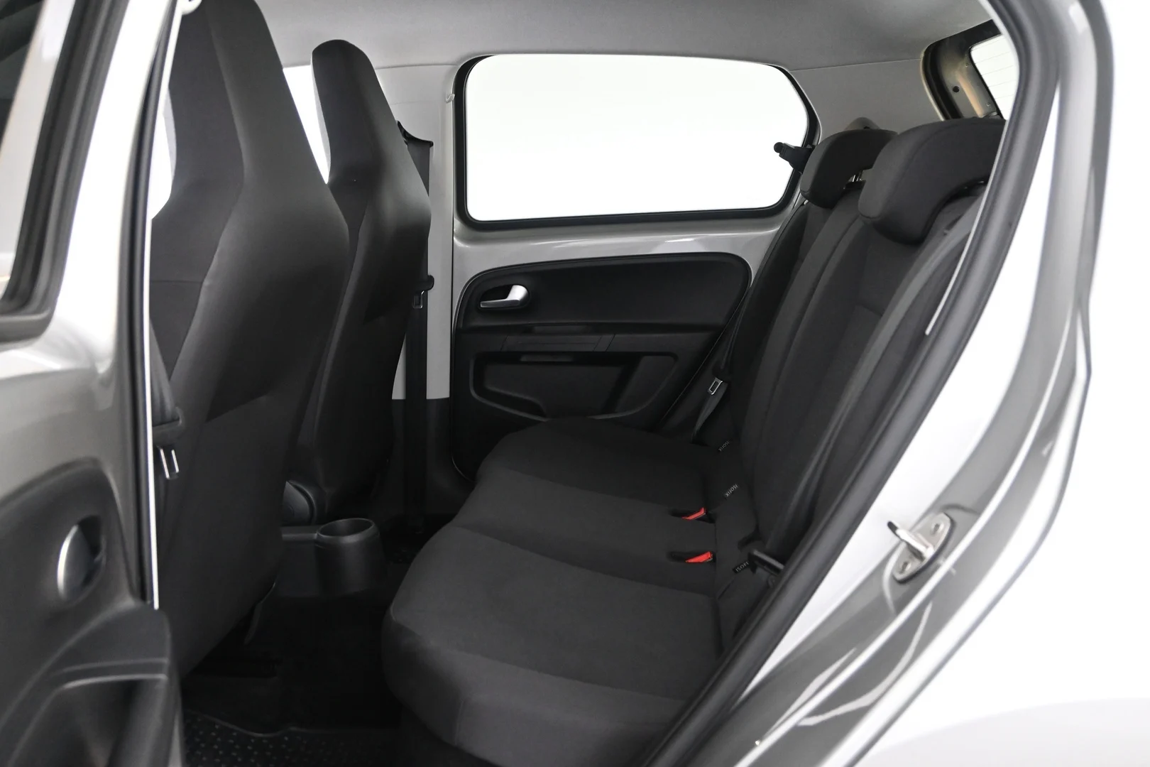 Car Image - 6hyq0ICBVvHf9YyX0PkoJ4