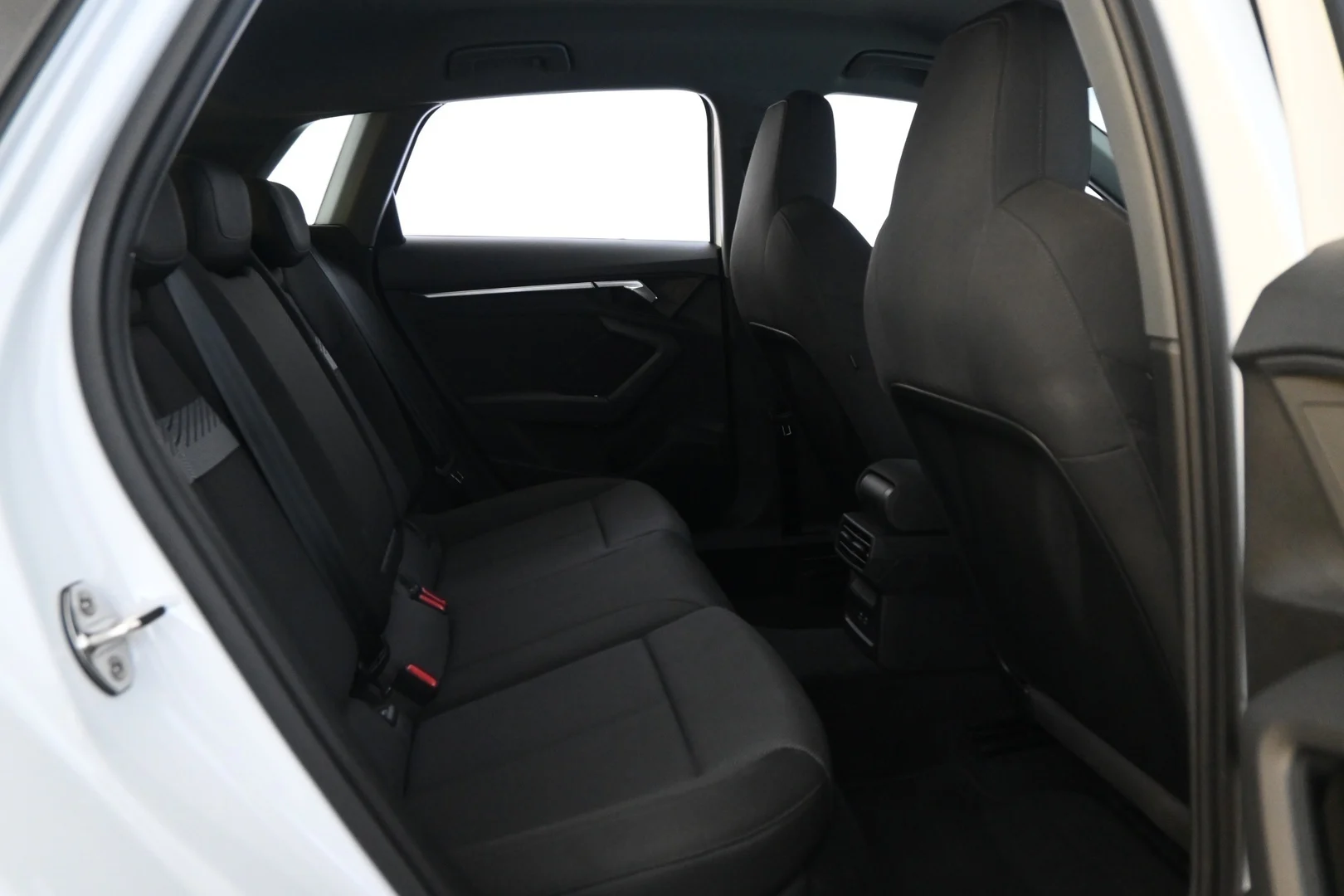 Car Image - 3dYVgpSwDwG04my8gjtdw9