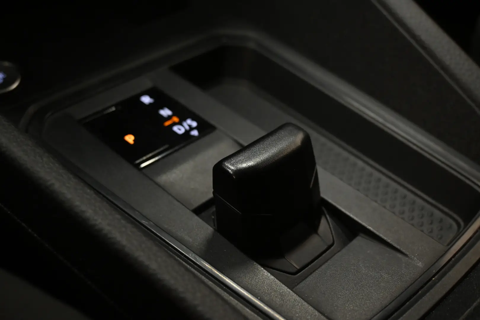 Car Image - 6LsLrnYahxncvRmyKCtAhV