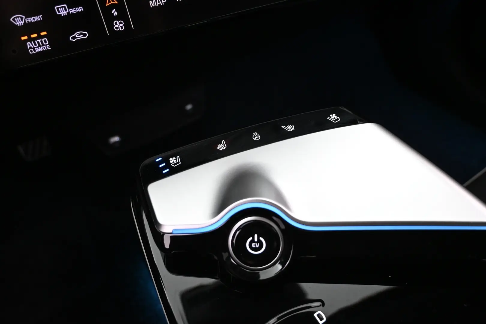 Car Image - 3TyiBY2lCol9xh9y7TNQeK