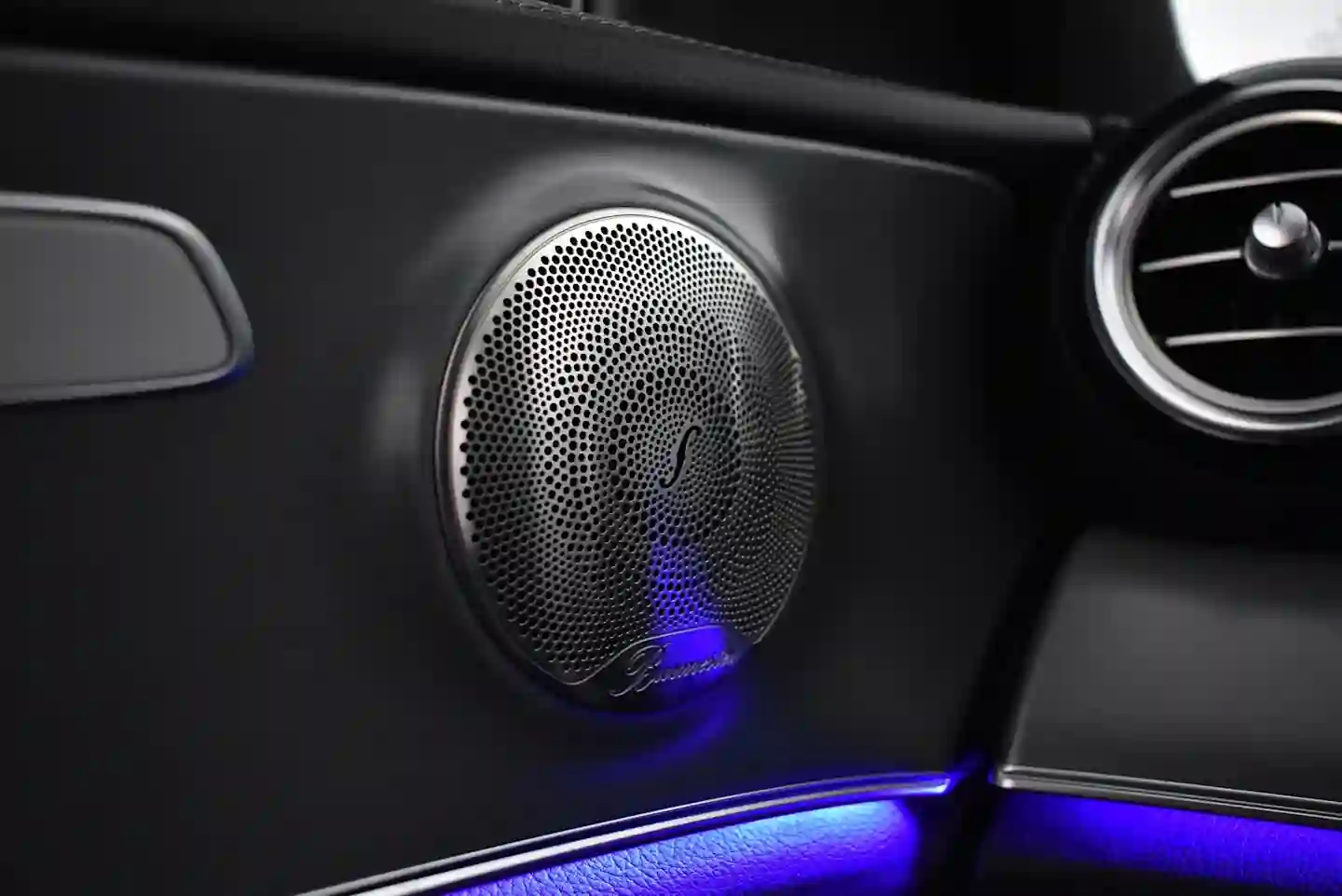 Car Image - 4TrZY1HNbcJzVWGXJt6sdn