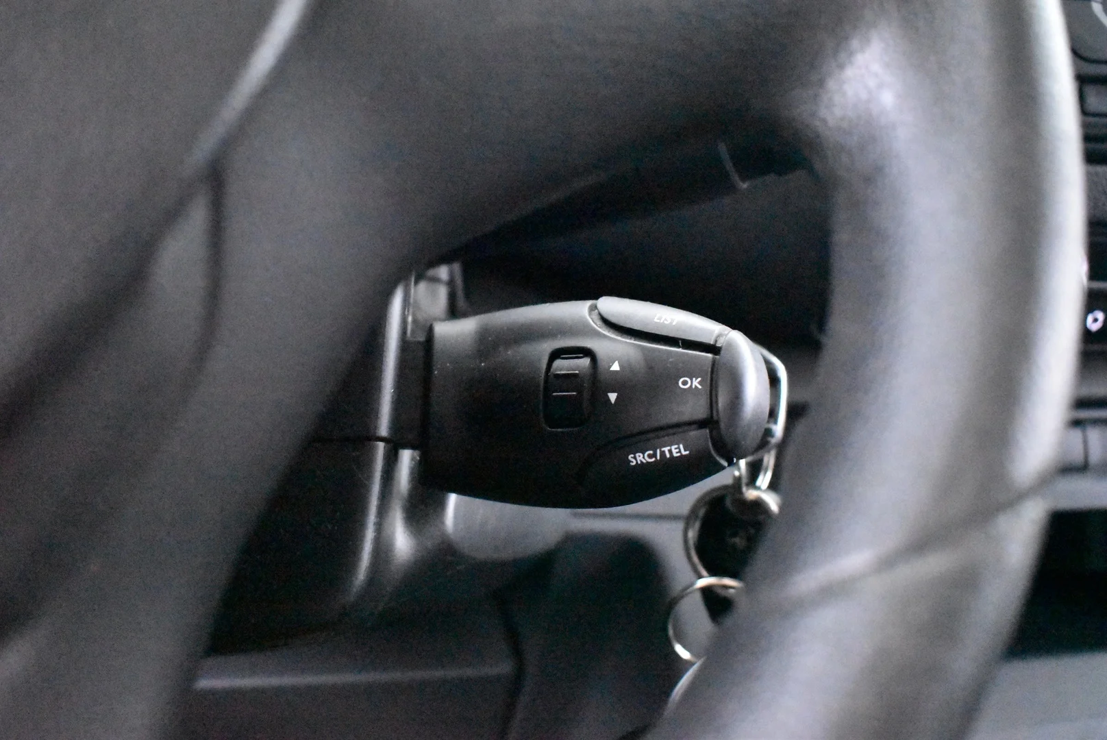 Car Image - 4CH0NJoh4jrp6zEf1dhDAD