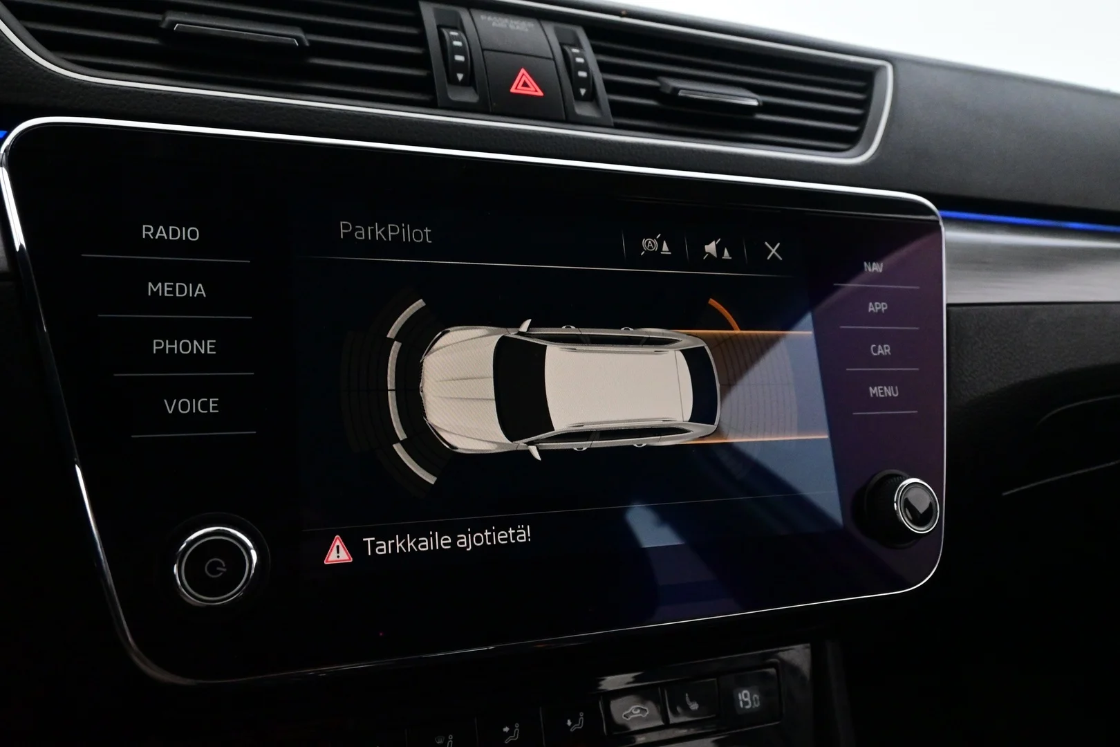 Car Image - 7HAbkWZSFG1pKNiStAGeiF