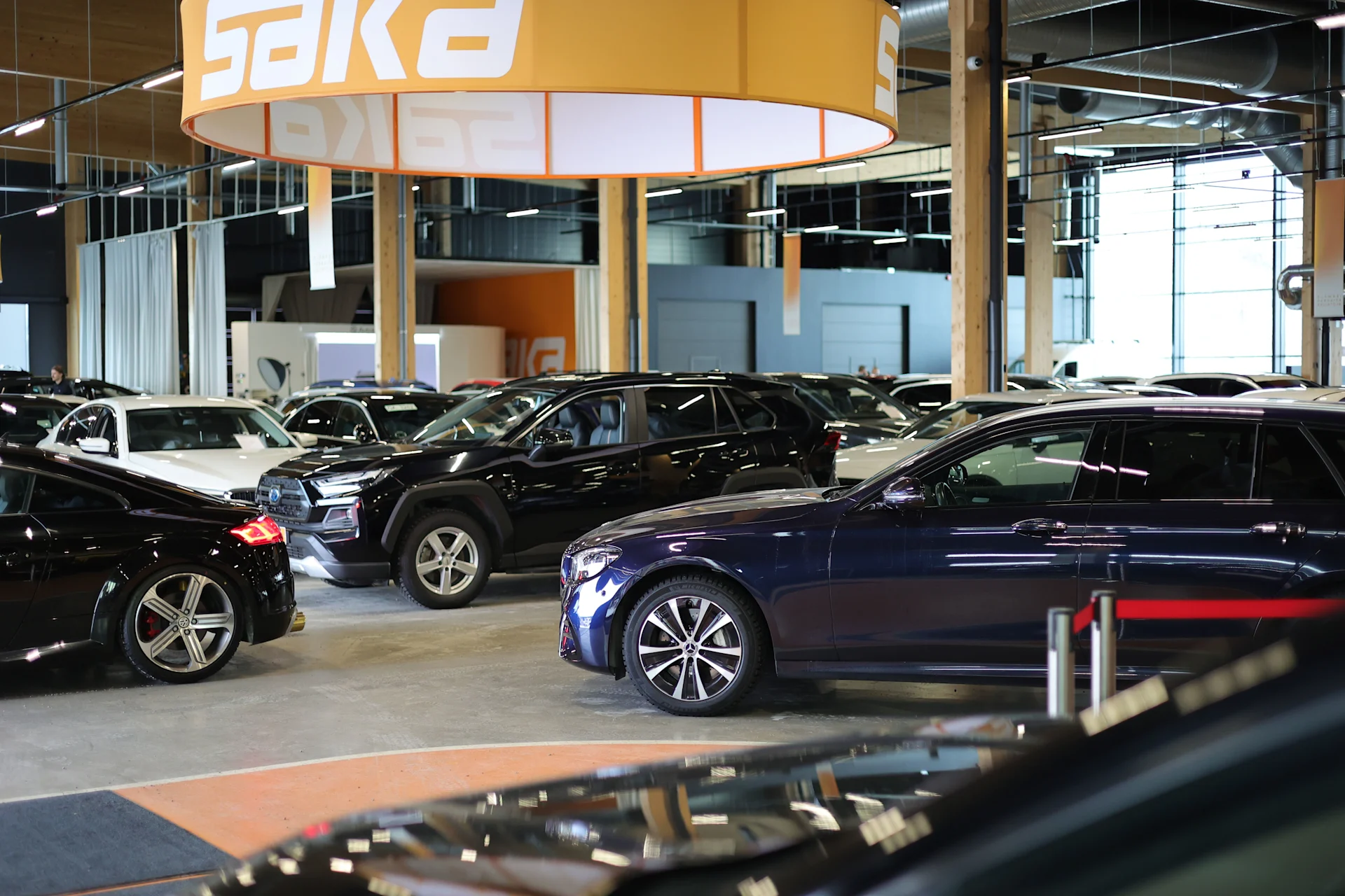 Sakan vaihtoautoliike