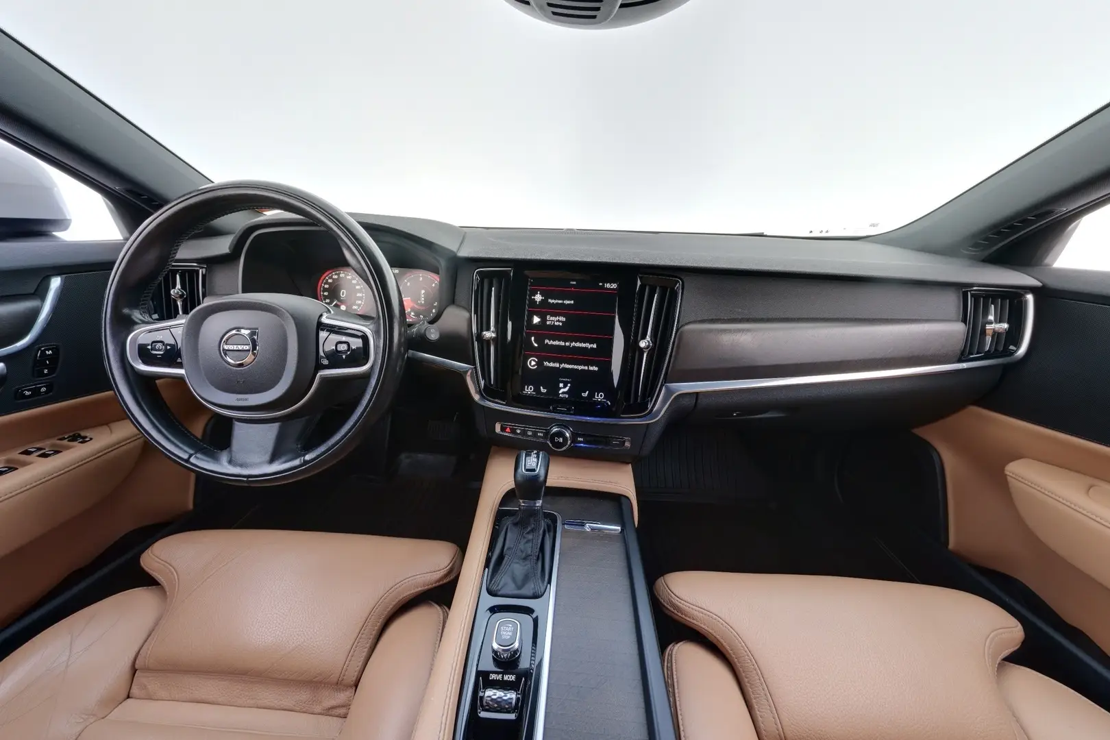 Car Image - 4JO2hyESJ2ucNvv72lsXn