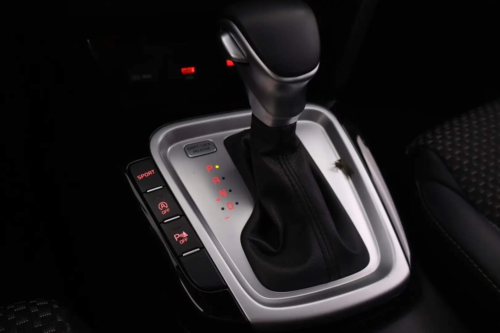 Car Image - 1jk19oNY2r3NslM0F3DXyp