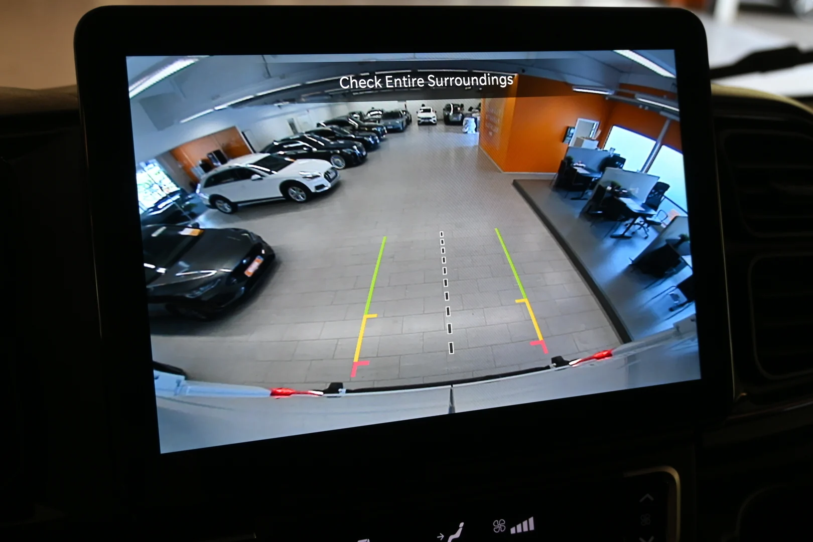 Car Image - 2XTcKjNKygbtHl8VPXEhwo
