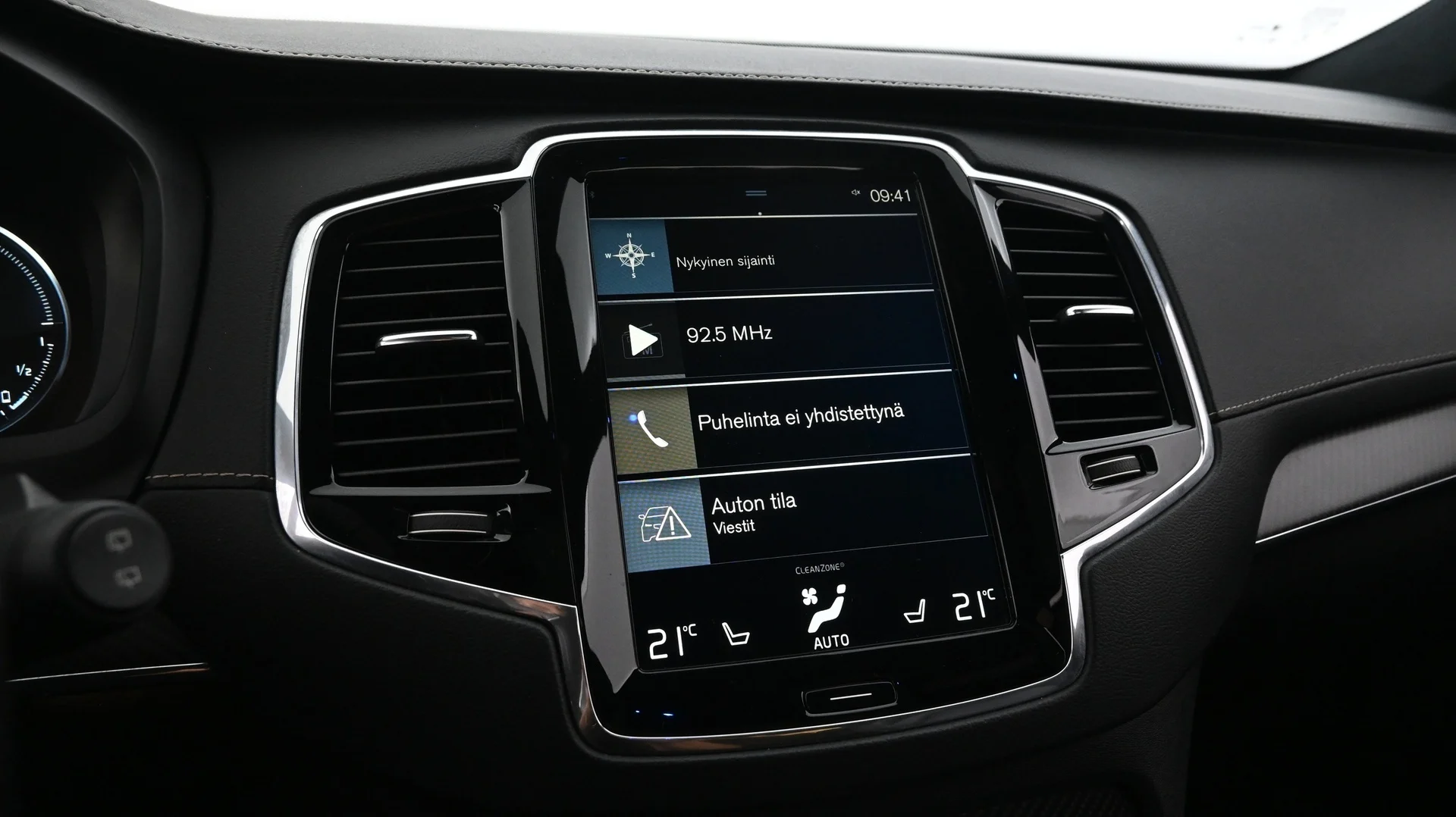 Car Image - 53QRRrm5nyxEyptJ8X46OO