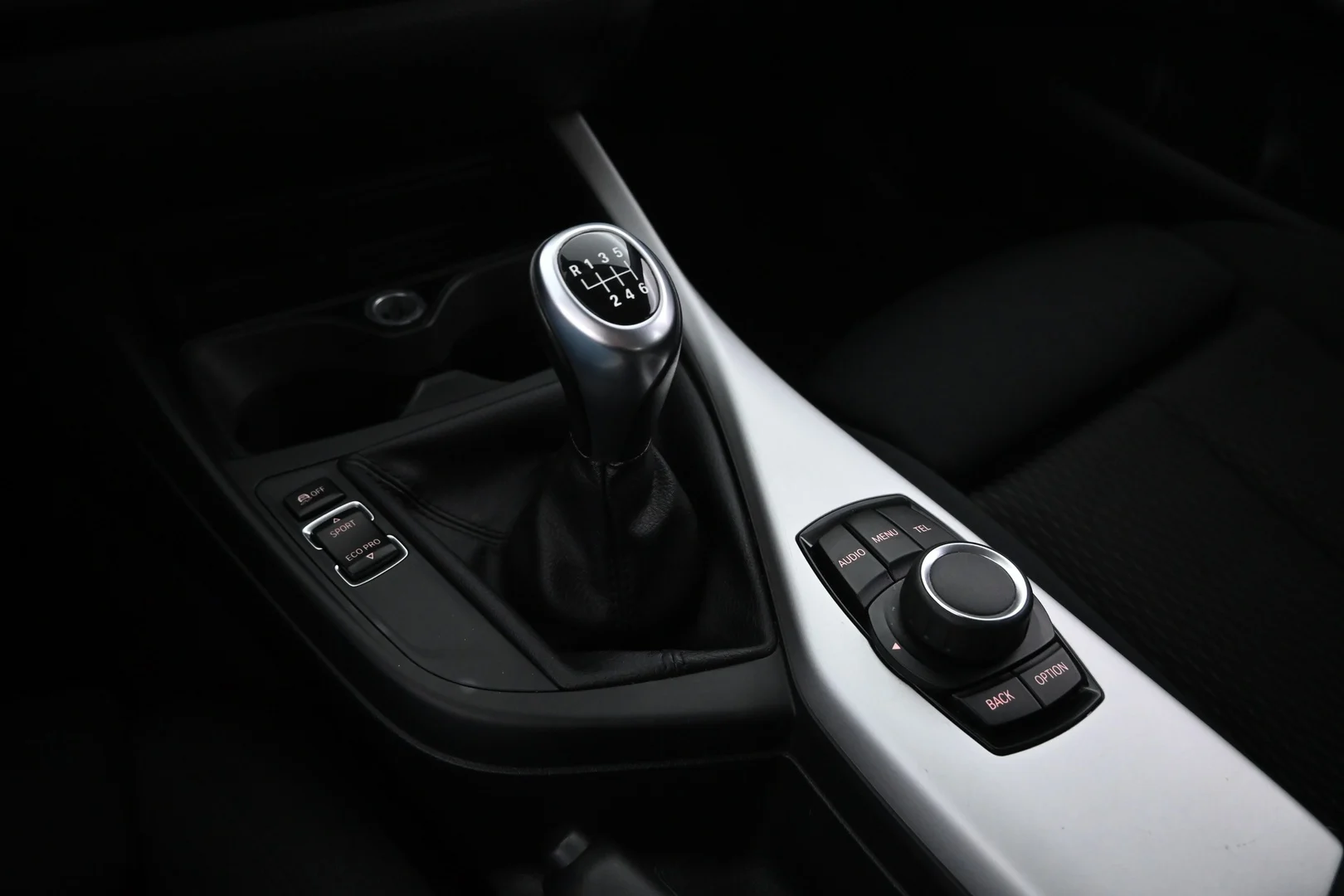 Car Image - 5XSaGntTaxHp8b5nDb4hEi