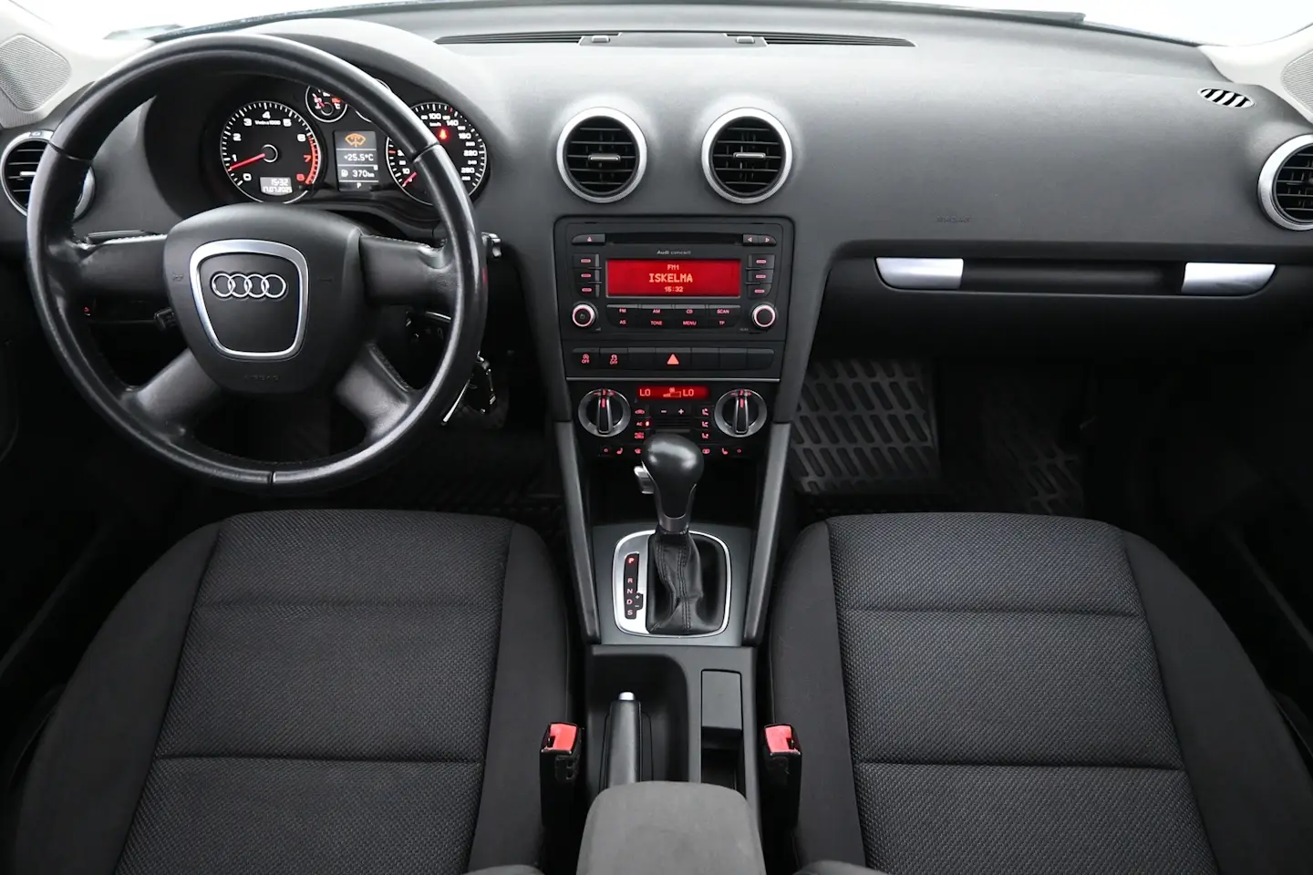 Car Image - 2kCL4xnrn2DbkslX2YoTpR