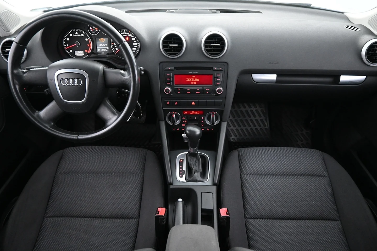 Car Image - 2kCL4xnrn2DbkslX2YoTpR