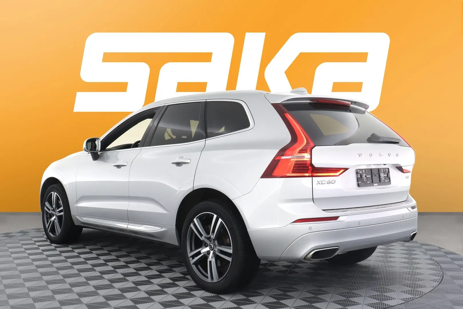 Car Image - 7HCehXneahAUgPckT9vo1E