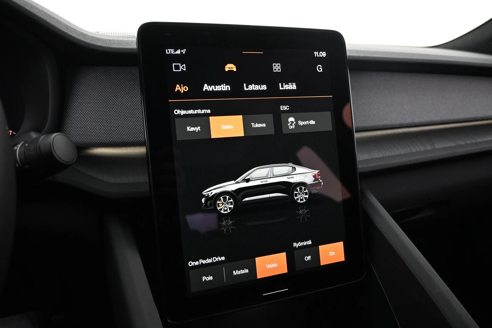 Car Image - 7EgwBAFxVJ9xE2d1CuHF4b