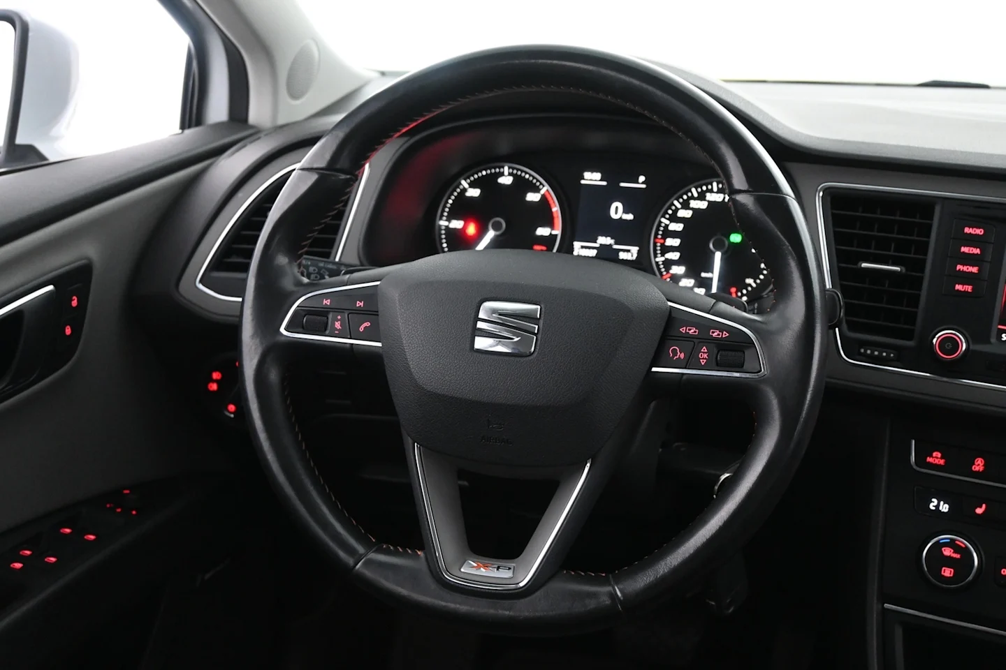 Car Image - 5gp9ZSCxfILE8Vvz5bSlpy