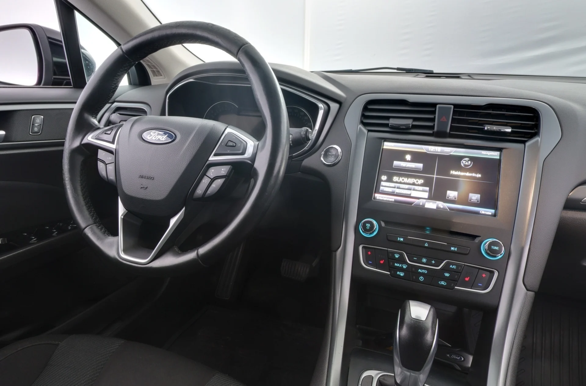 Car Image - C0pD4PJFpZUzNSGT8JbLX