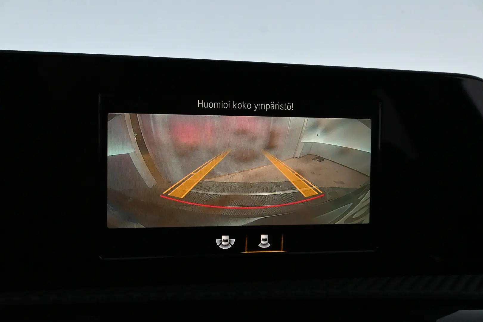 Car Image - 320SDl3N6kqdUKHmATjH3c