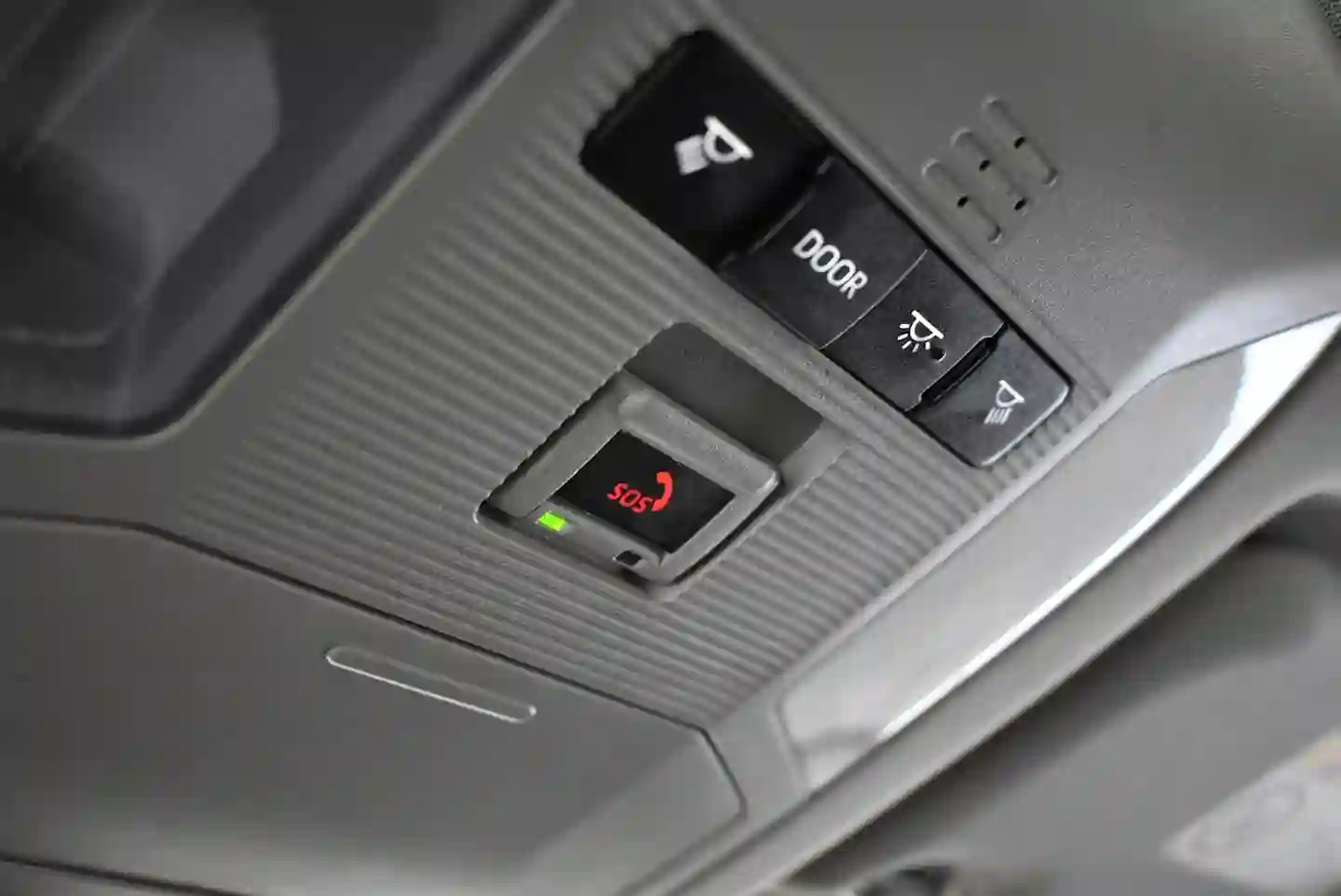 Car Image - 42iq3GHZwQLNH19bDlMhxm