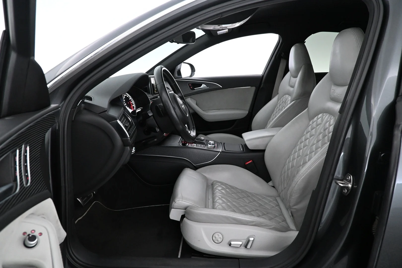 Car Image - 49dp3yh6AMjJG3b0cuWbsh