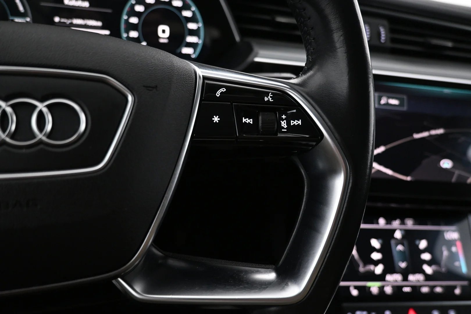 Car Image - 6HHJaYw6TyZhdUfUxhBqt