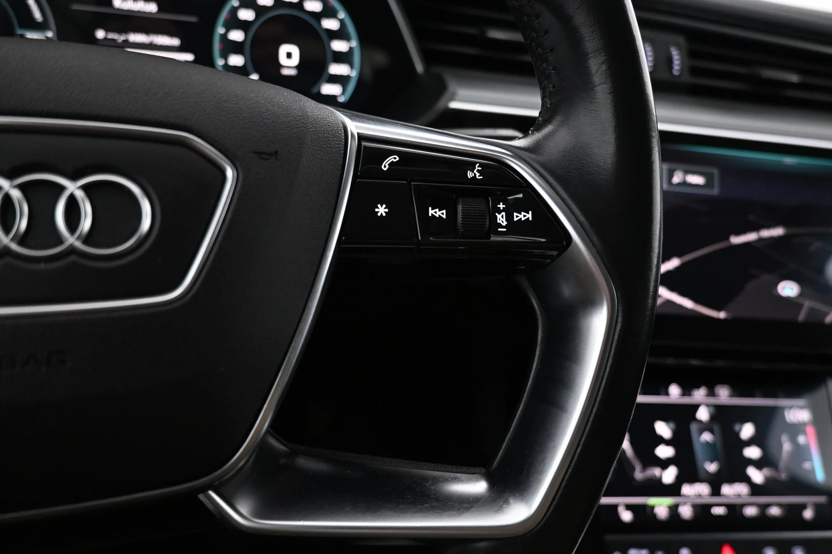 Car Image - 6HHJaYw6TyZhdUfUxhBqt