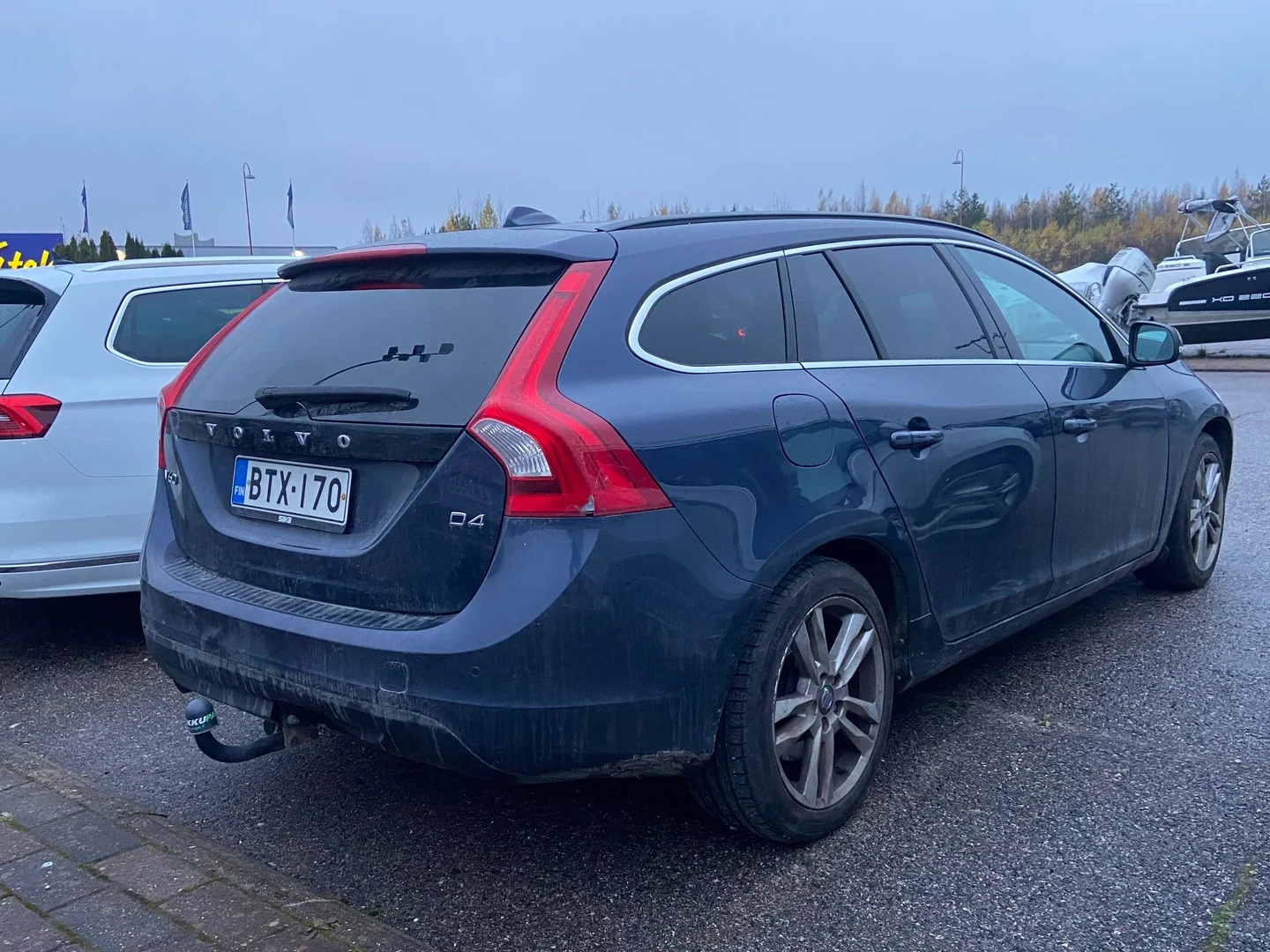 Car Image - 7Cm1wEXxKaBGUzFMZ30uHP