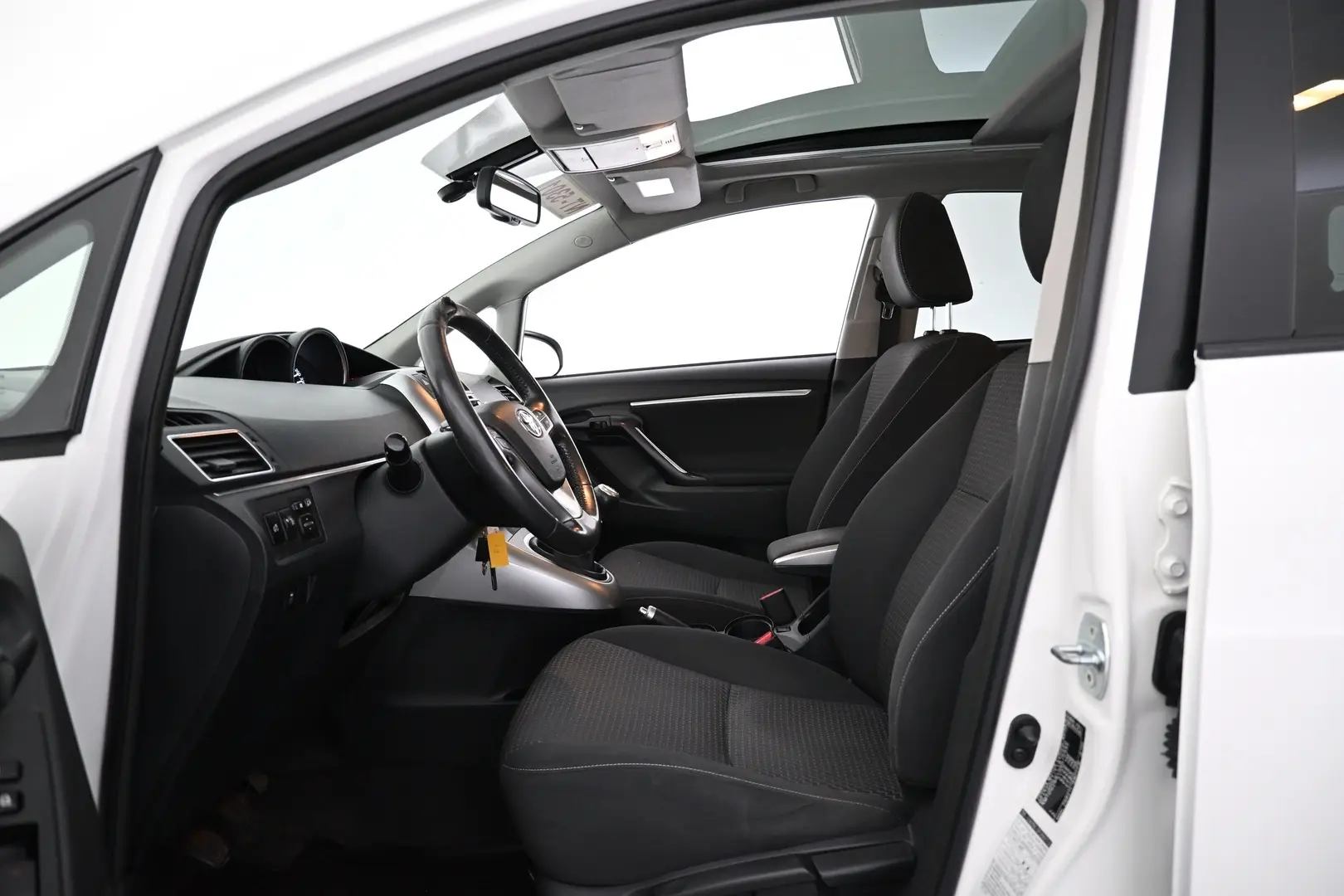 Car Image - 5Uzba2b60jzqvaQuls8FM4