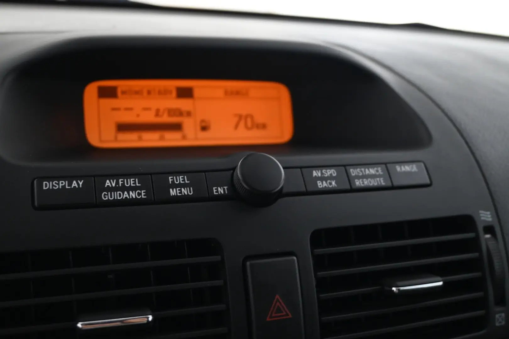 Car Image - 27vZu7Y7tqbDjfG2lt10zB