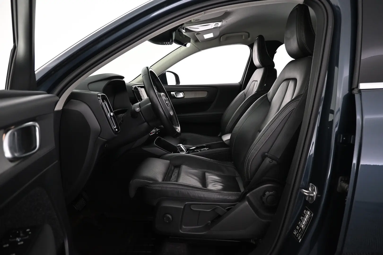 Car Image - 7jDtVyfYcLF7llFo3vfHBZ