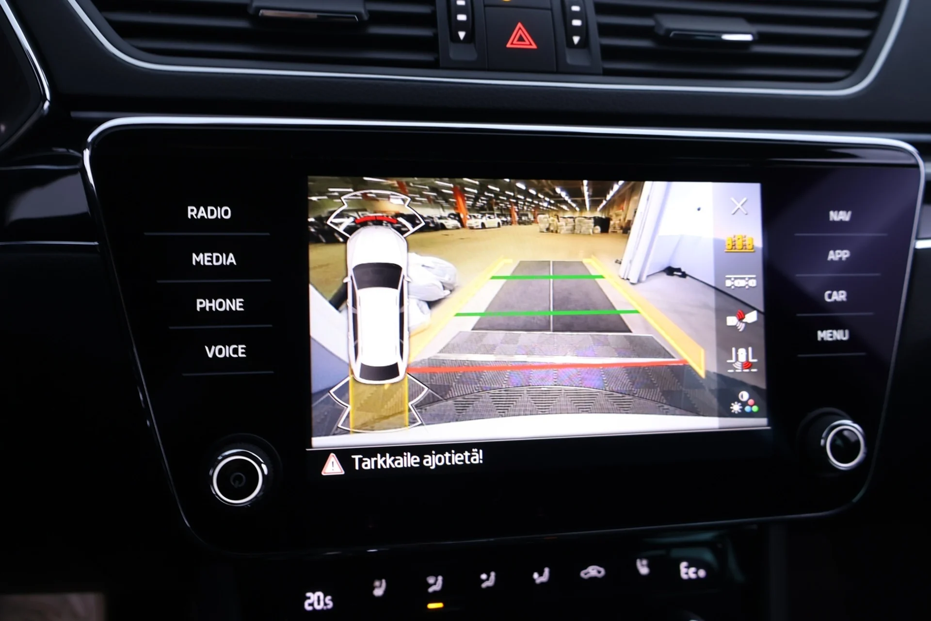 Car Image - 1JFwhLFU8J4lS9lQuDmFN9