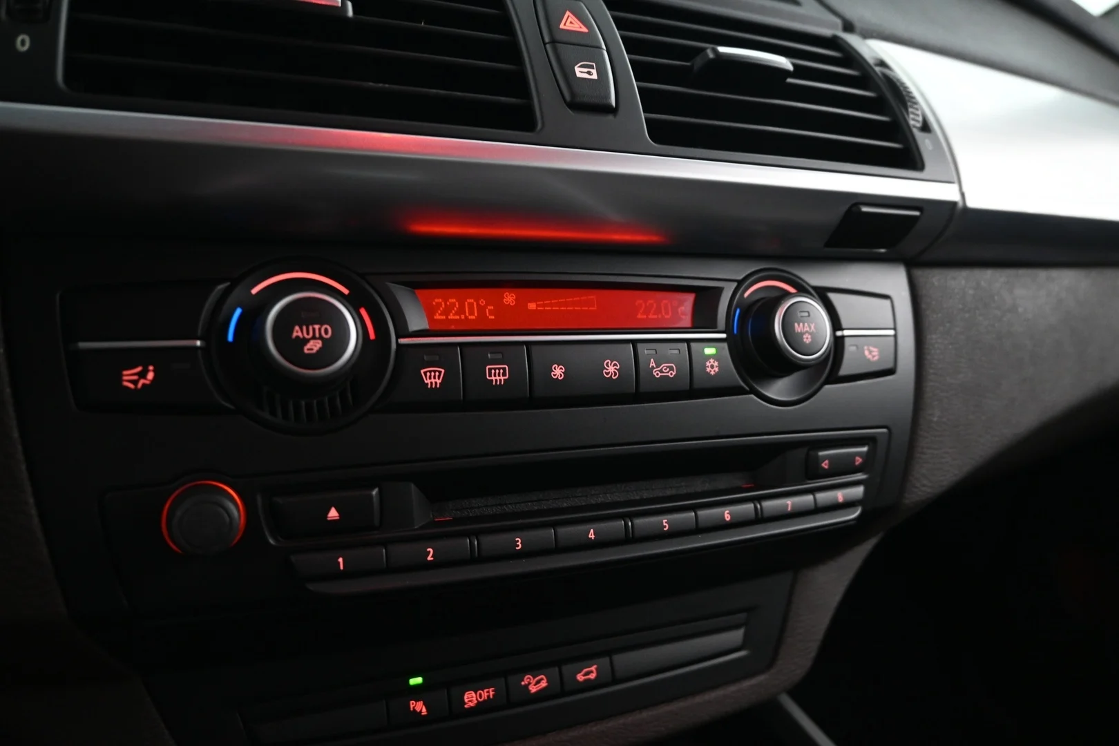 Car Image - 6W4hTq3TCkPkajleaDBcur