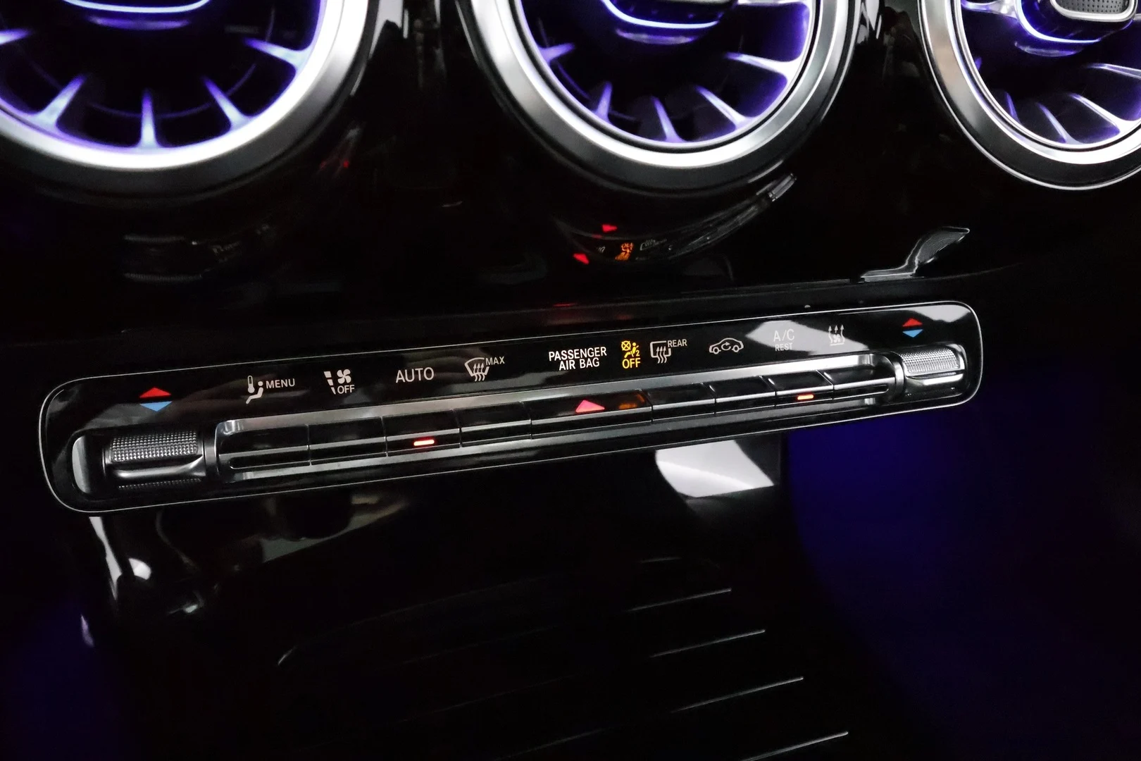 Car Image - jwxHs57sHz9xsZZ9FLU8V