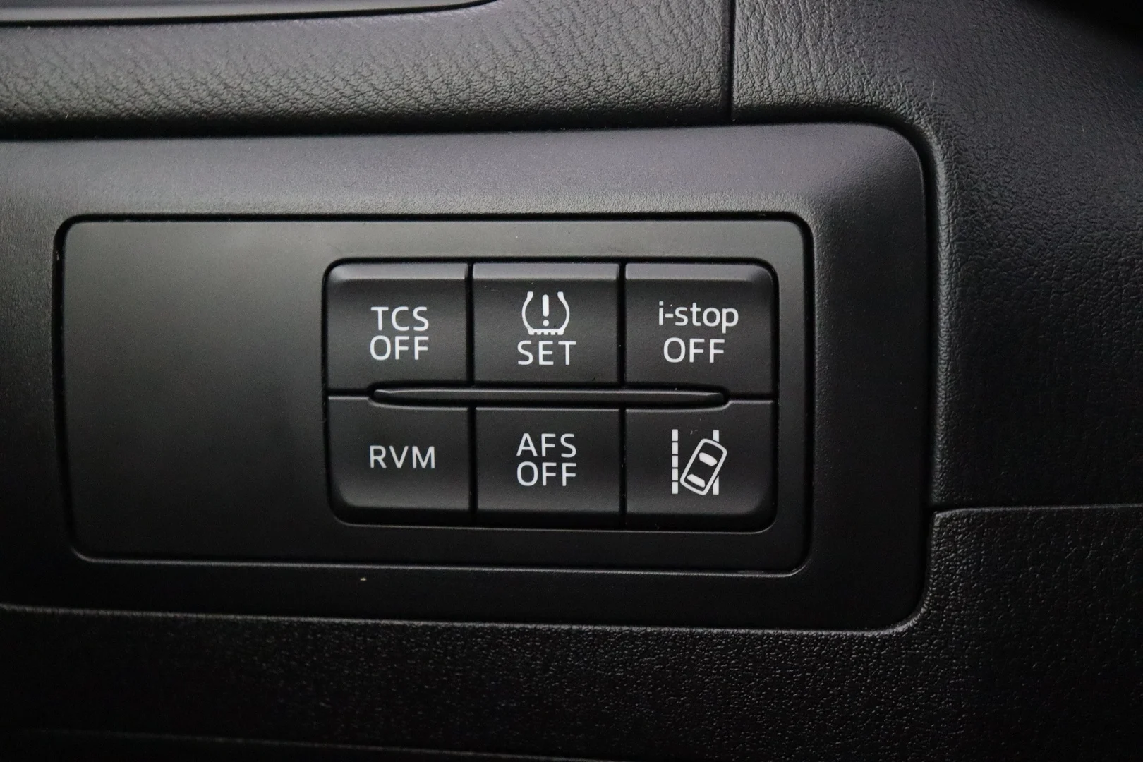 Car Image - 4Ogt41XytSd1Ylki9q4zct