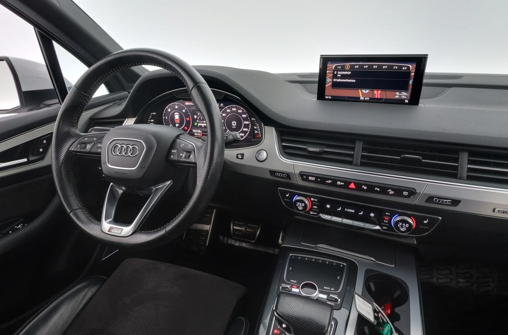 Car Image - ydWVRwgsLxSmb7zYvQ2fG