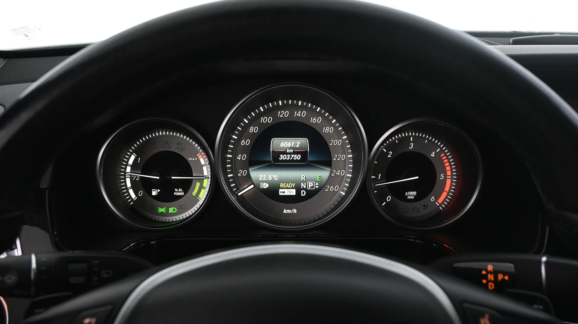 Car Image - 2mEZp0EECoVhoib6nIqfyI