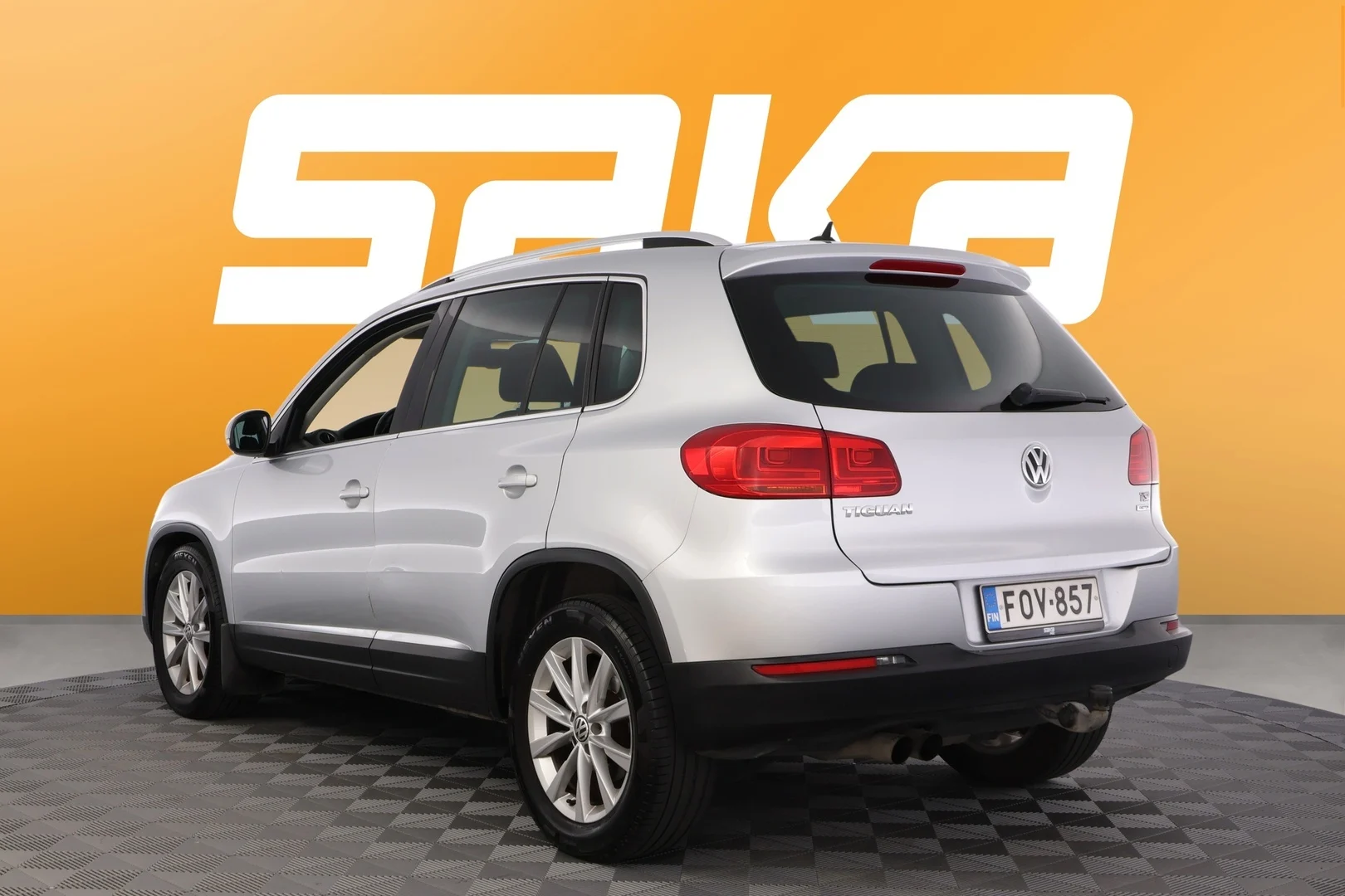Car Image - JBIwQaRBCRzaSCGouq8tU