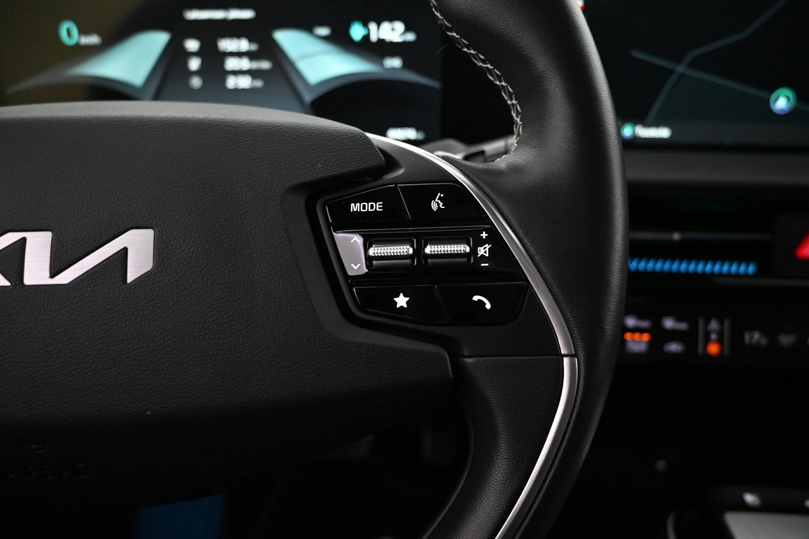 Car Image - 7JxozDjl2VUIWgk1zMPZHp