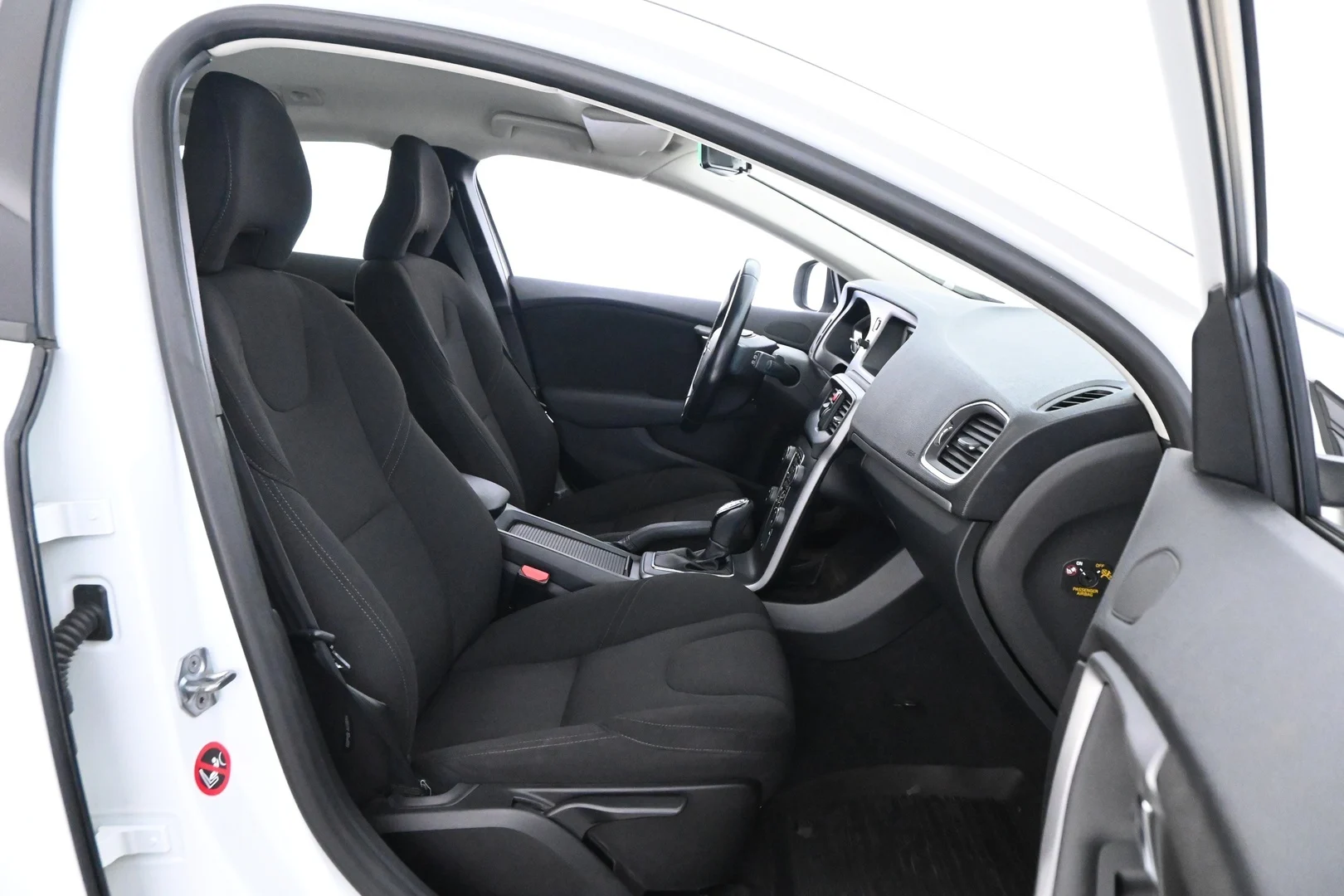 Car Image - 2p7PfXhUnVy6qQXZ9DDpX