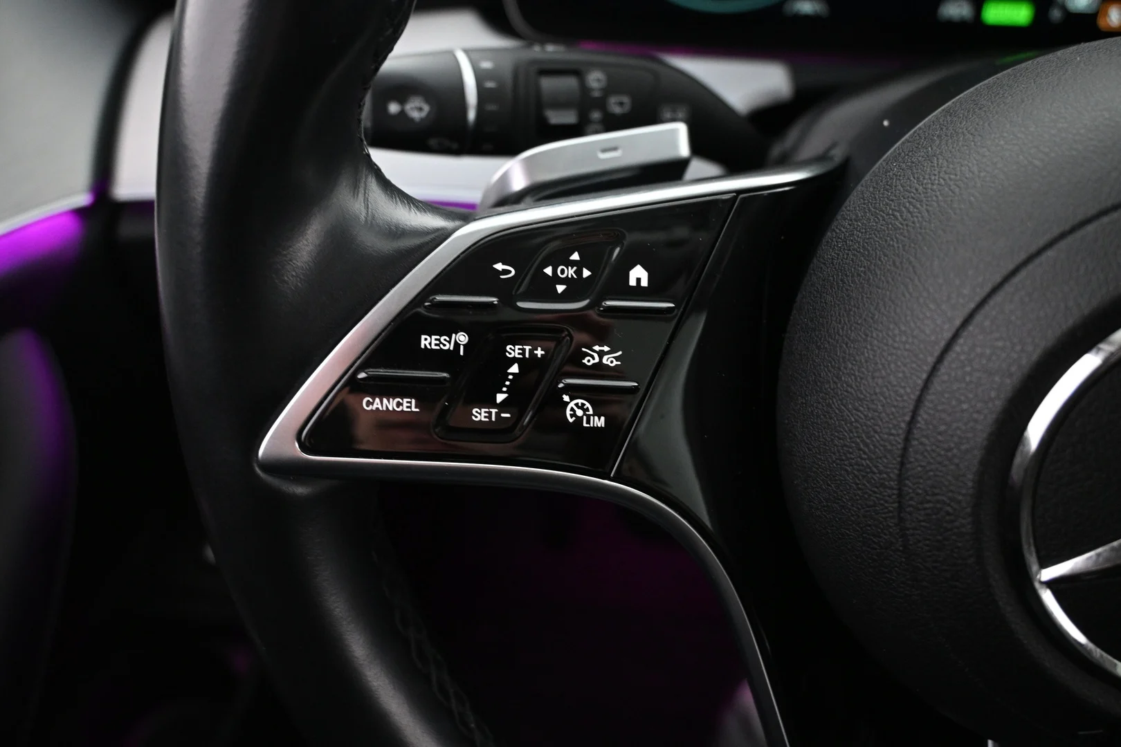 Car Image - 3ShBbBQpWLc8s6zYwTb1UV