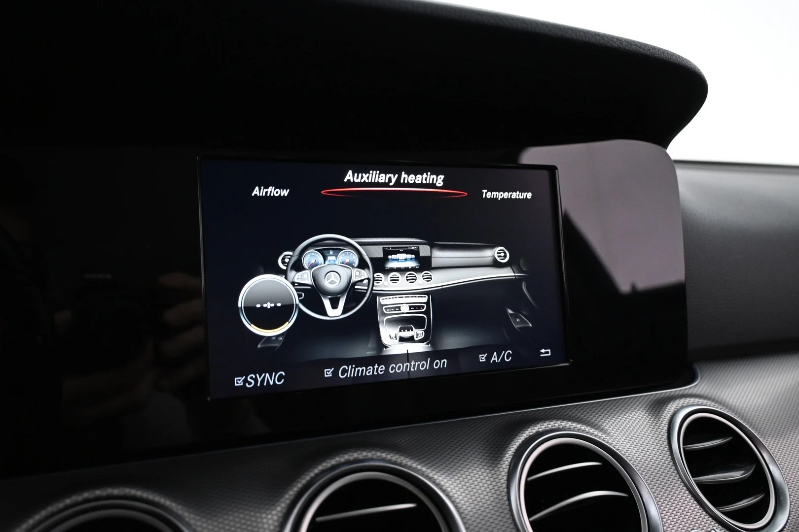 Car Image - BAOEur08I3QoM1hP5Yw5J